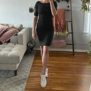 Luk Sin - Midi Dress, form fitting grey